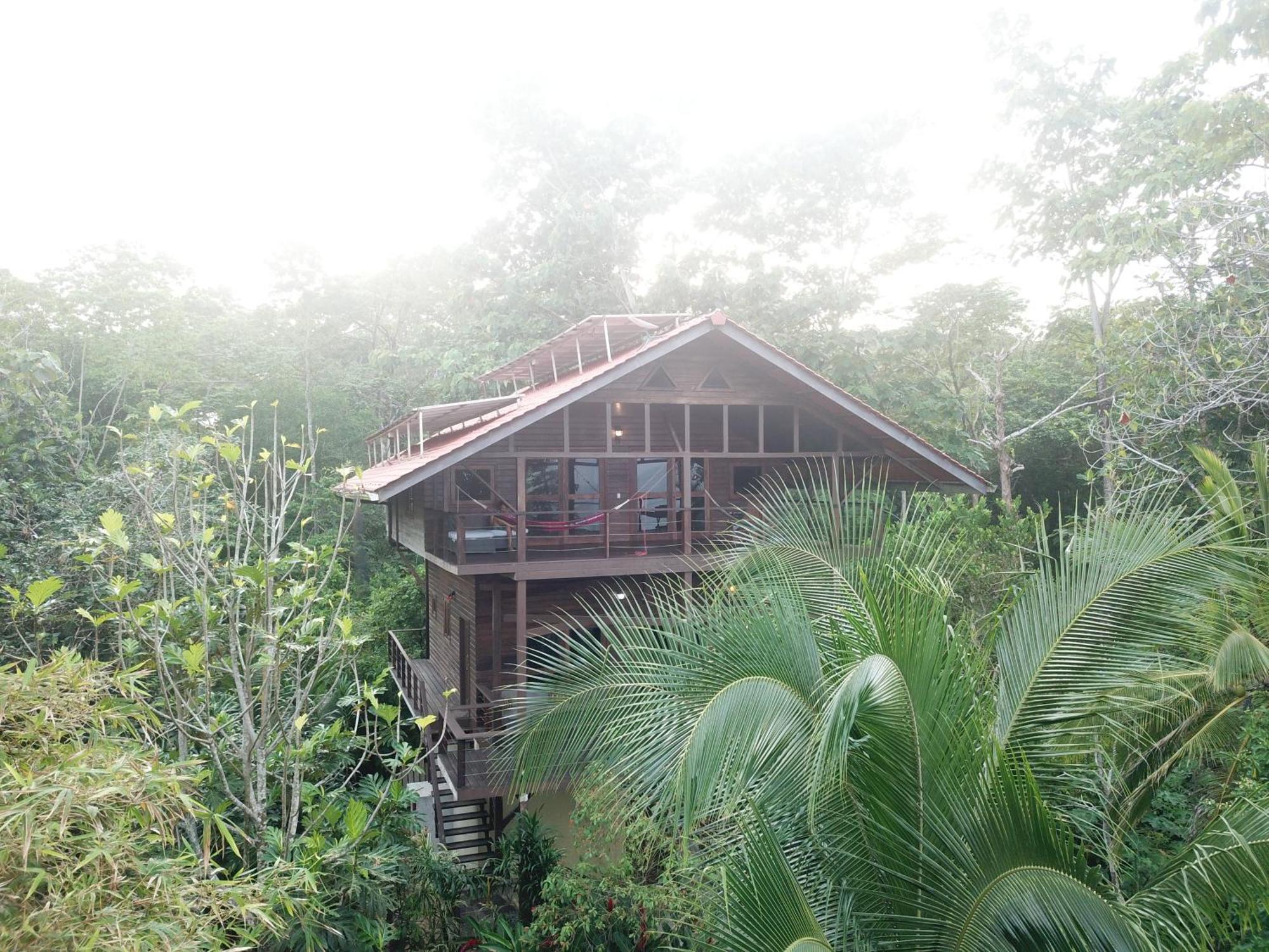 Oasis Bluff Beach Bocas Town Kültér fotó